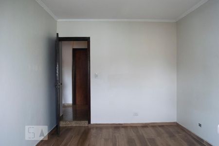 Casa à venda com 200m², 4 quartos e 4 vagas Casa à venda com 200m², 4 quartos e 4 vagasQUARTO 2