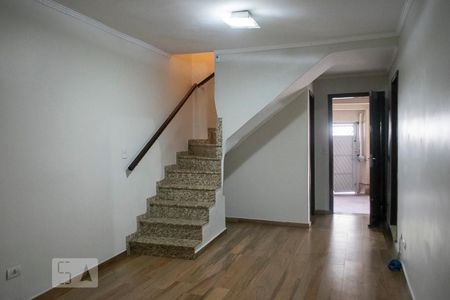 SALA de casa à venda com 4 quartos, 200m² em Chácara Nossa Senhora Aparecida, São Paulo