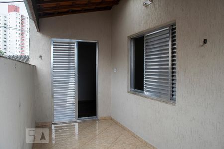 Casa à venda com 200m², 4 quartos e 4 vagas Casa à venda com 200m², 4 quartos e 4 vagasVARANDA QUARTO 4