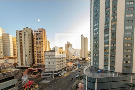 Vista do Quarto de apartamento para alugar com 1 quarto, 36m² em Vila Lidia, Campinas