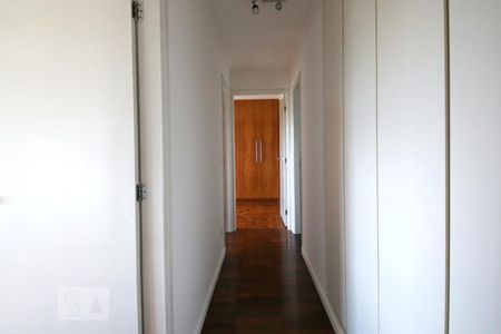 Apartamento à venda com 110m², 3 quartos e 1 vagaCorredor