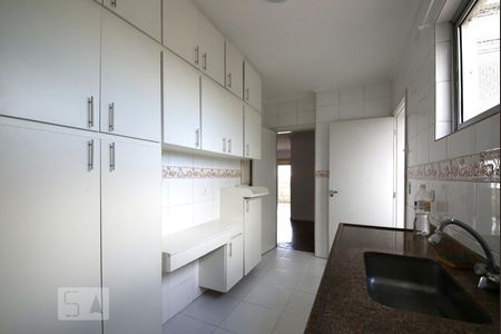 Apartamento à venda com 110m², 3 quartos e 1 vagaCozinha