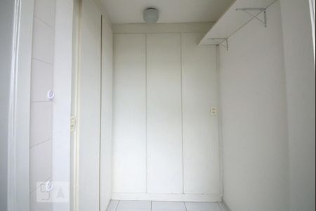 Apartamento à venda com 110m², 3 quartos e 1 vagaÁrea de Serviço