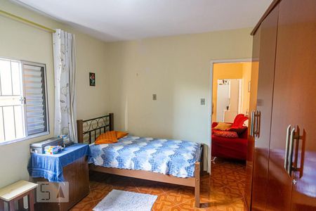 Casa à venda com 120m², 4 quartos e 2 vagasQuarto 2