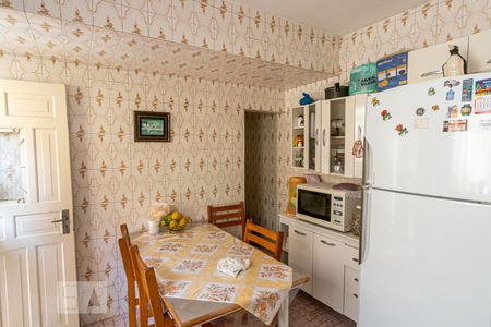 Casa à venda com 120m², 4 quartos e 2 vagasCozinha