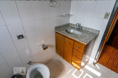 Casa à venda com 120m², 4 quartos e 2 vagasBanheiro da Suíte