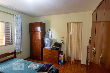 Casa à venda com 120m², 4 quartos e 2 vagasQuarto 3