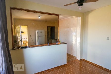 Sala de casa à venda com 4 quartos, 120m² em Vila Carrao, São Paulo