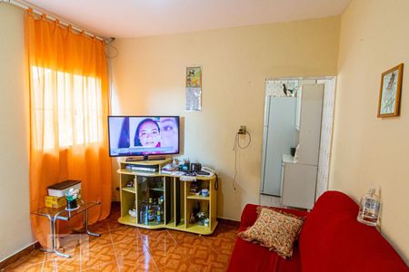 Sala de casa à venda com 4 quartos, 120m² em Vila Carrao, São Paulo