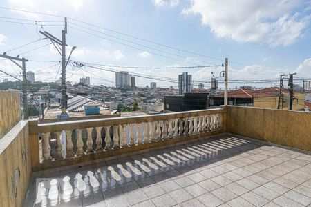 Casa à venda com 120m², 4 quartos e 2 vagasVaranda