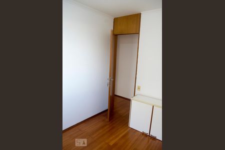 Quarto 1 de apartamento para alugar com 2 quartos, 115m² em Vila Morse, São Paulo