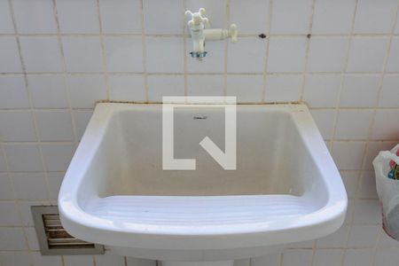 Apartamento à venda com 73m², 2 quartos e 1 vagaÁrea de Serviço