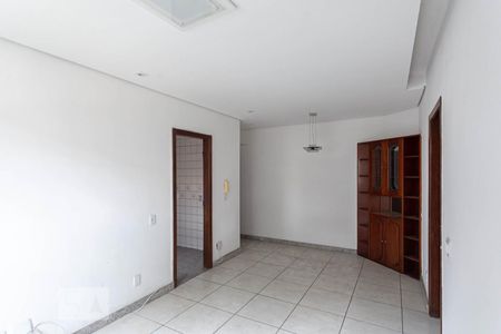 Sala de apartamento para alugar com 3 quartos, 85m² em Palmares, Belo Horizonte