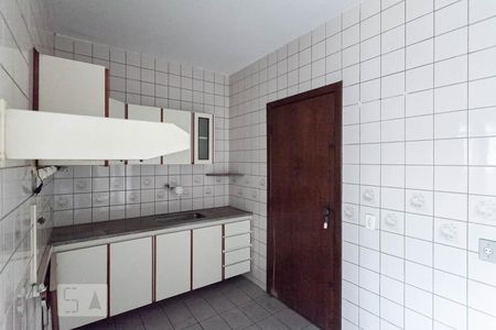 Apartamento à venda com 85m², 3 quartos e 2 vagasCozinha