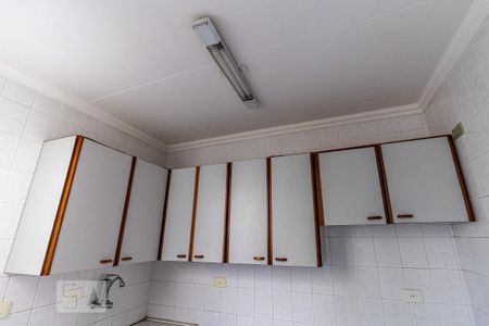 Apartamento para alugar com 45m², 2 quartos e 1 vaga Apartamento para alugar com 45m², 2 quartos e 1 vagaCozinha - Armários