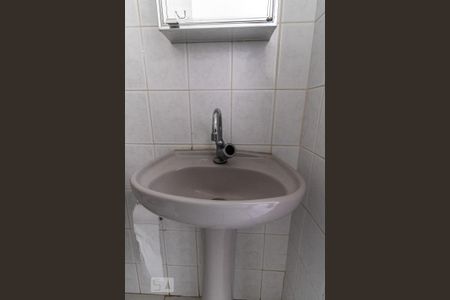 Apartamento para alugar com 45m², 2 quartos e 1 vaga Apartamento para alugar com 45m², 2 quartos e 1 vagaBanheiro