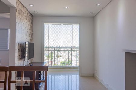 Sala de apartamento para alugar com 2 quartos, 50m² em Jardim Henriqueta, Taboão da Serra