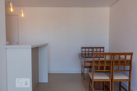 Sala de apartamento para alugar com 2 quartos, 50m² em Jardim Henriqueta, Taboão da Serra