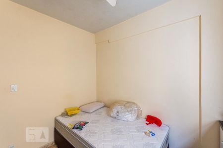 Quarto 1 de apartamento para alugar com 3 quartos, 70m² em Santa Rosa, Niterói