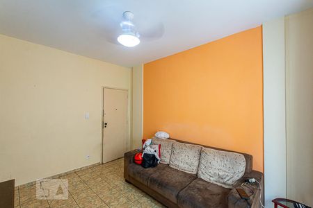 Sala de apartamento para alugar com 3 quartos, 70m² em Santa Rosa, Niterói