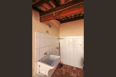 Casa de condomínio para alugar com 110m², 3 quartos e 2 vagasLavanderia