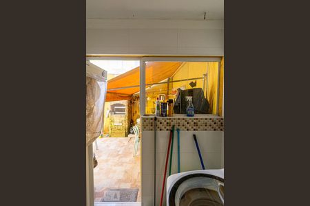 Casa de condomínio à venda com 100m², 4 quartos e 2 vagas Casa de condomínio à venda com 100m², 4 quartos e 2 vagasÁrea de Serviço