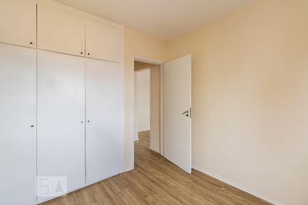 Quarto de apartamento à venda com 1 quarto, 60m² em Indianópolis, São Paulo