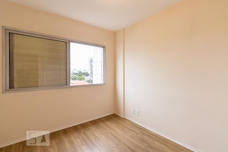 Quarto de apartamento à venda com 1 quarto, 60m² em Indianópolis, São Paulo