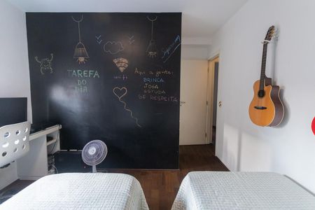 Apartamento para alugar com 144m², 3 quartos e 3 vagasQuarto 2 - Suíte