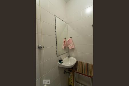 Apartamento para alugar com 144m², 3 quartos e 3 vagasBanheiro de Serviço