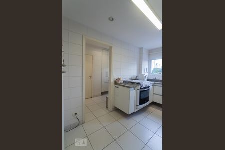 Apartamento para alugar com 144m², 3 quartos e 3 vagasCozinha