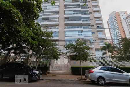 Apartamento para alugar com 144m², 3 quartos e 3 vagasFachada