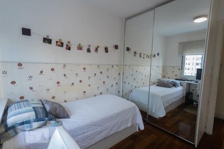 Apartamento para alugar com 144m², 3 quartos e 3 vagasQuarto 1 - Suíte