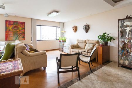 Sala de apartamento para alugar com 3 quartos, 240m² em Morro dos Ingleses, São Paulo