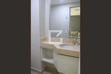 Lavabo de apartamento para alugar com 1 quarto, 56m² em Jardim Goiás, Goiânia