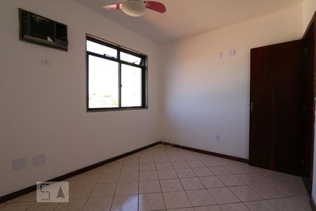 quarto 1 de apartamento à venda com 4 quartos, 178m² em Taquara, Rio de Janeiro