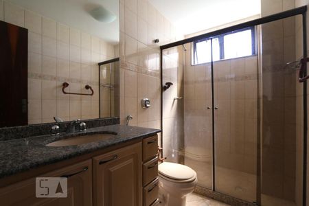 Banheiro Social de apartamento à venda com 4 quartos, 178m² em Taquara, Rio de Janeiro