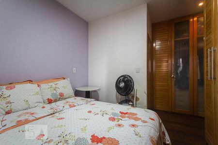 Apartamento à venda com 123m², 3 quartos e 2 vagas Apartamento à venda com 123m², 3 quartos e 2 vagasSuíte