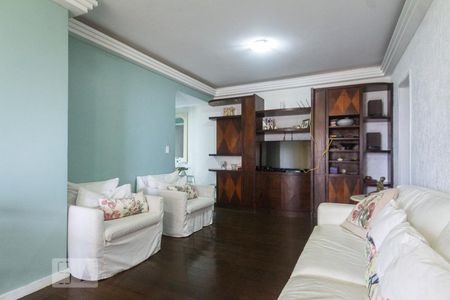 Apartamento à venda com 123m², 3 quartos e 2 vagas Apartamento à venda com 123m², 3 quartos e 2 vagasSala