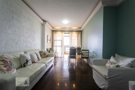 Apartamento à venda com 123m², 3 quartos e 2 vagas Apartamento à venda com 123m², 3 quartos e 2 vagasSala