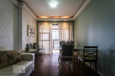 Apartamento à venda com 123m², 3 quartos e 2 vagas Apartamento à venda com 123m², 3 quartos e 2 vagasSala