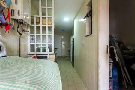 Apartamento à venda com 123m², 3 quartos e 2 vagas Apartamento à venda com 123m², 3 quartos e 2 vagasÁrea de Serviço