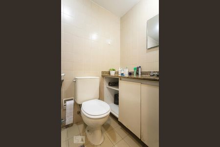 Apartamento à venda com 123m², 3 quartos e 2 vagas Apartamento à venda com 123m², 3 quartos e 2 vagasBanheiro 2