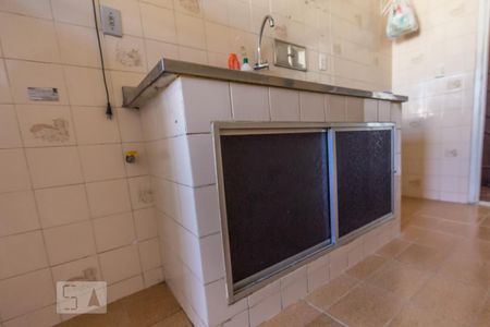 Apartamento à venda com 52m², 2 quartos e 1 vagaCozinha