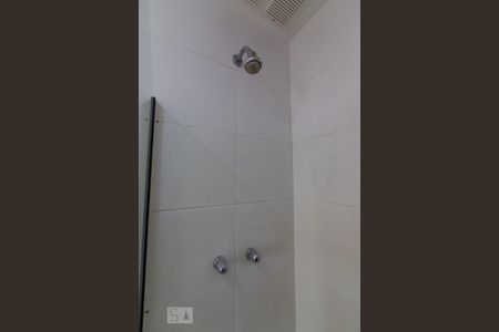 Apartamento para alugar com 115m², 2 quartos e sem vaga Apartamento para alugar com 115m², 2 quartos e sem vagaBanheiro da Suíte