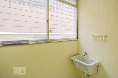 Apartamento à venda com 44m², 1 quarto e sem vagaÁrea de Serviço