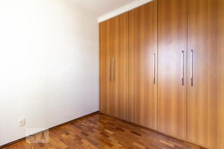 Suíte 1 de apartamento à venda com 2 quartos, 60m² em Santo Antônio, Belo Horizonte