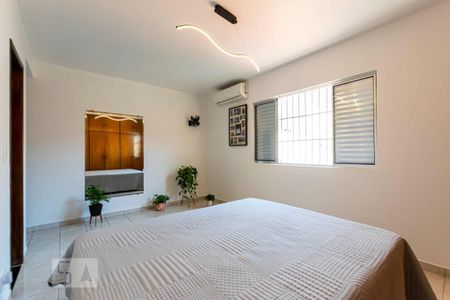 Casa à venda com 200m², 3 quartos e 2 vagas2o. Andar - Suíte 2