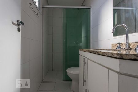 Apartamento para alugar com 74m², 2 quartos e 2 vagas Apartamento para alugar com 74m², 2 quartos e 2 vagasBanheiro Suíte 2