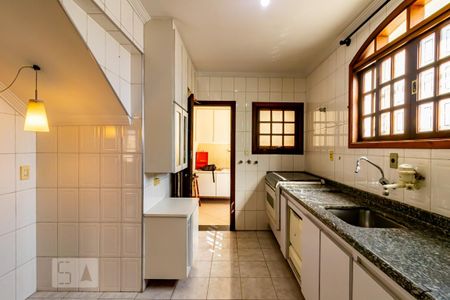 Cozinha de casa à venda com 4 quartos, 320m² em Vila Clementino, São Paulo